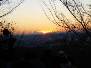 NbNŊg\ ( .jpg / 52.3KB )