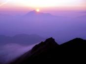 NbNŊg\ ( .jpg / 18.5KB )